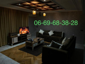 Villa cedra centre ville ifrane zéro six soixante-neuf soixante-huit 3828